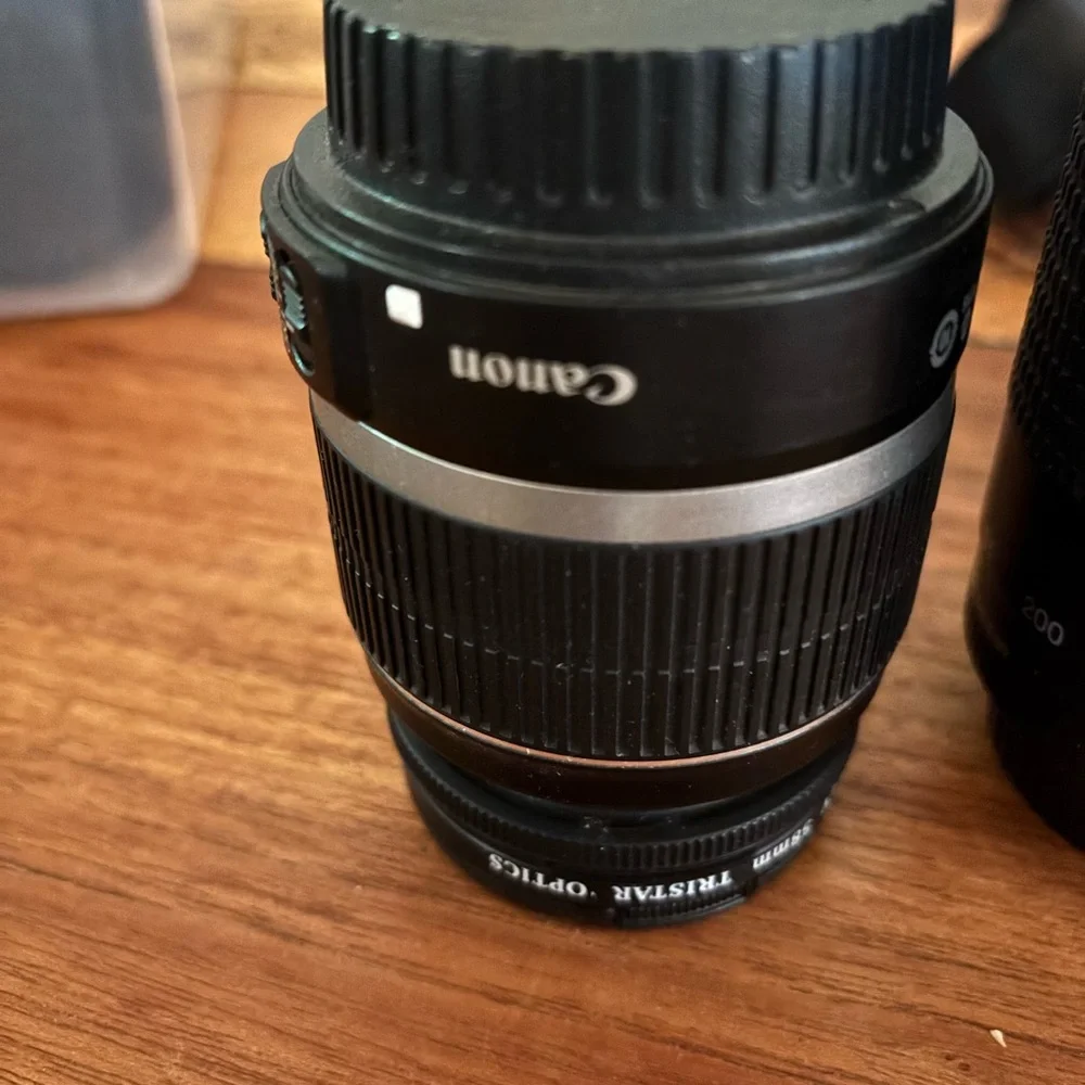 Canon Black Telephoto Zoom Lens for Cameras